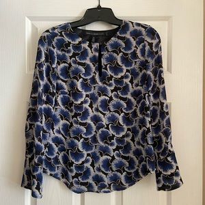White House Black Market Floral Blouse Top Size 0